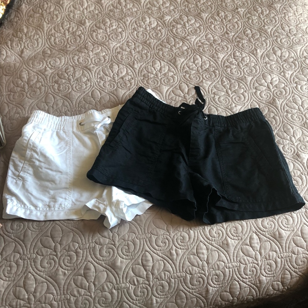 Gap linen shorts small